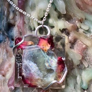 *HANDMADE* Resin Terrarium & Rock Necklace